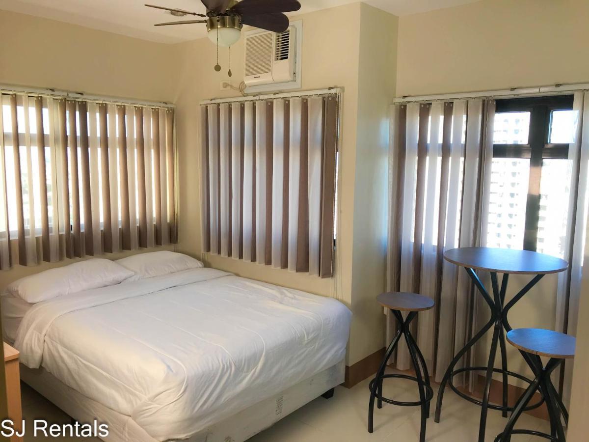 2 Bedroom Condo @ Midpoint Residences W/ City View Mandaue Exterior foto