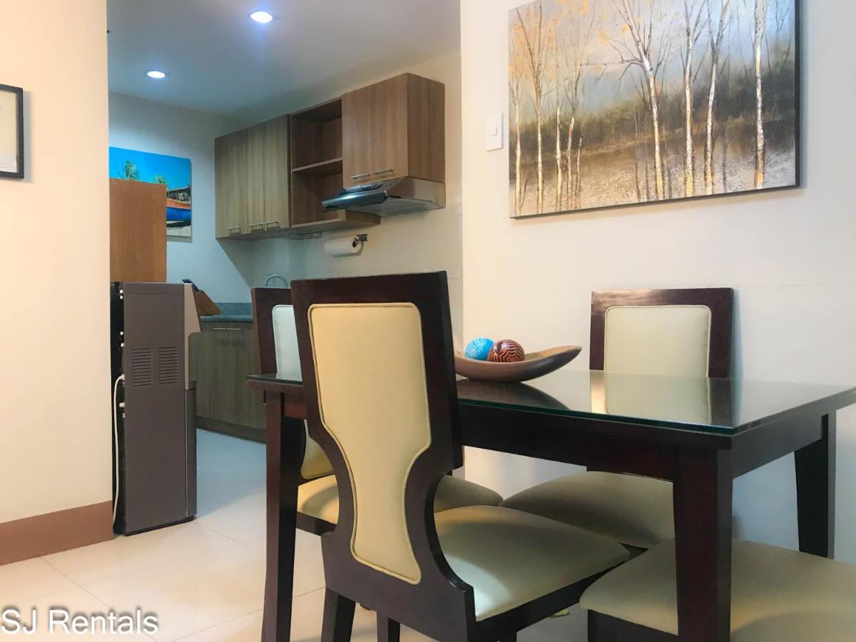 2 Bedroom Condo @ Midpoint Residences W/ City View Mandaue Exterior foto
